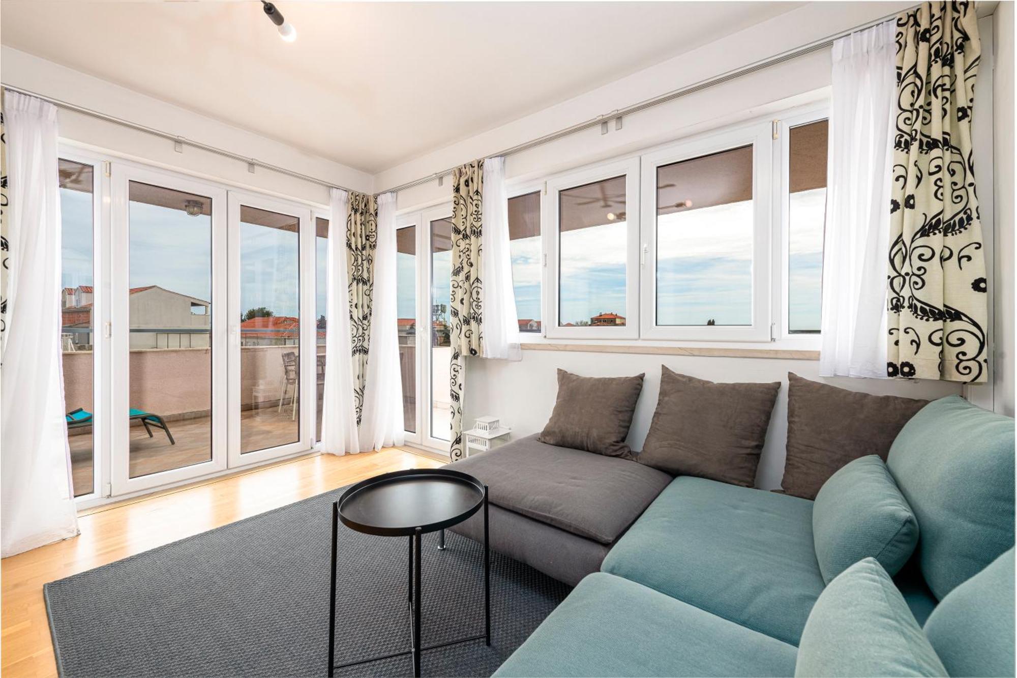 Apartment Center Niva