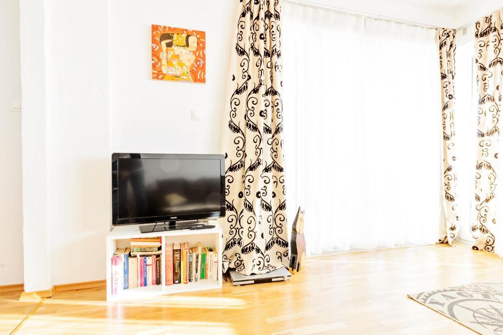Center Niva Apartment *